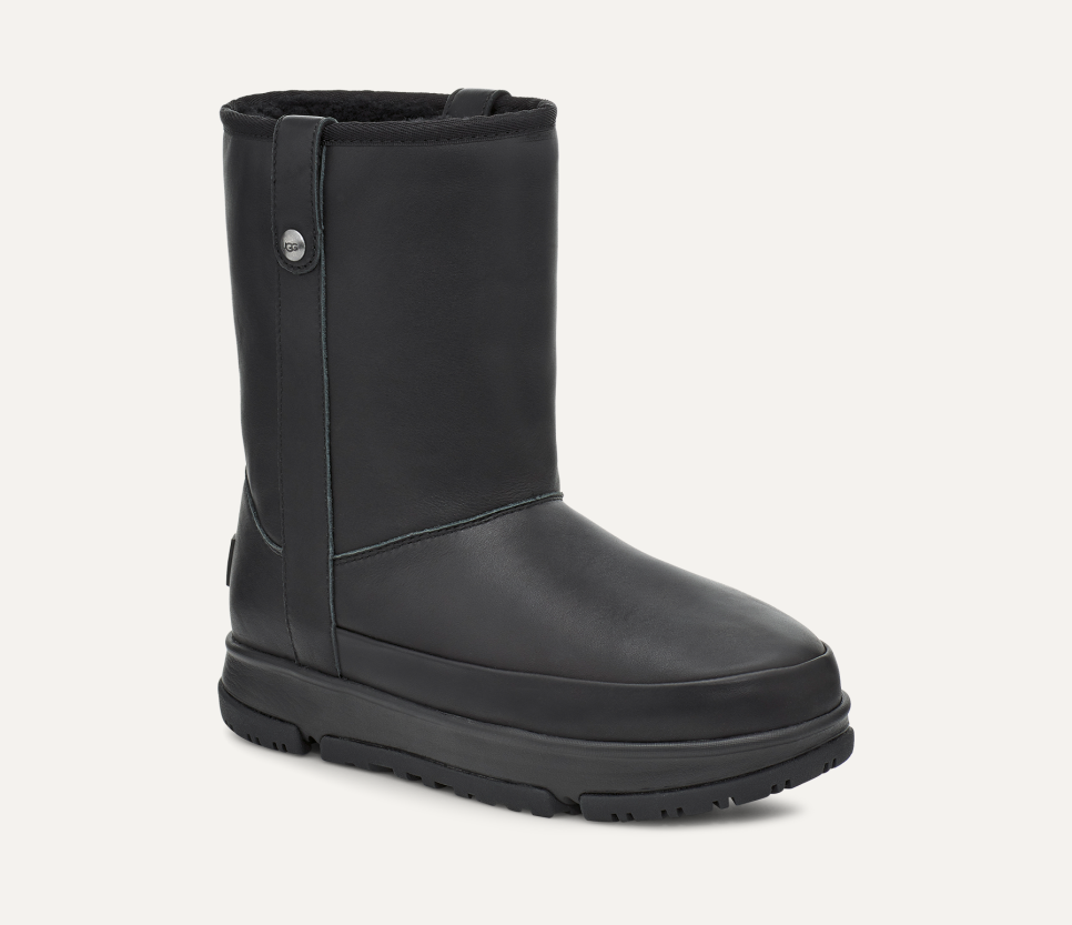 Classic Weather Short Boot UGG