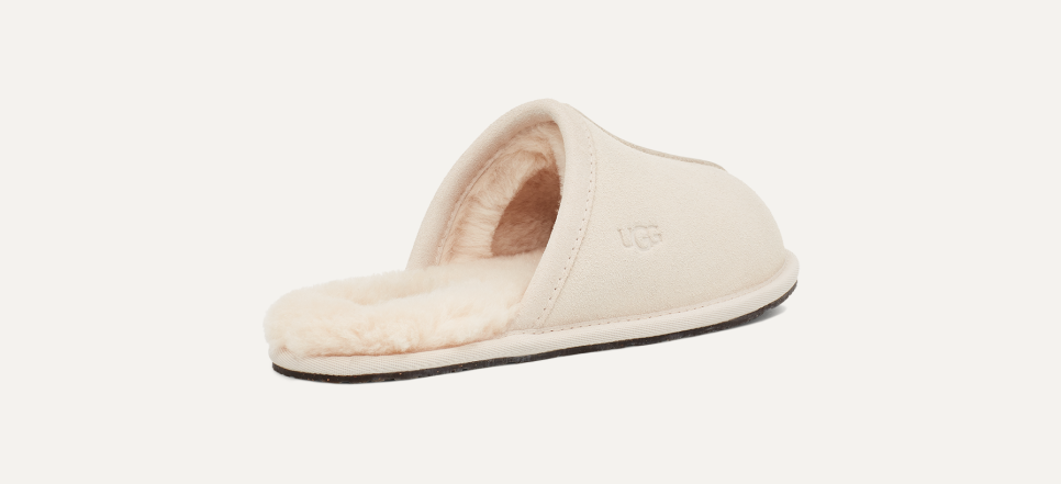 Ugg w pearle slippers top
