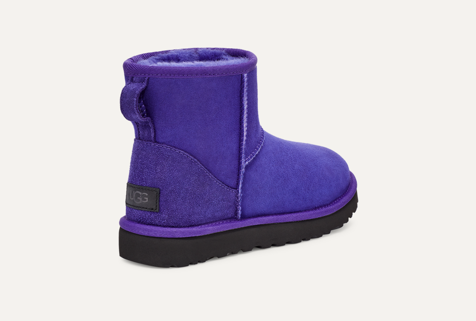 Ugg classic short ii metallic discount