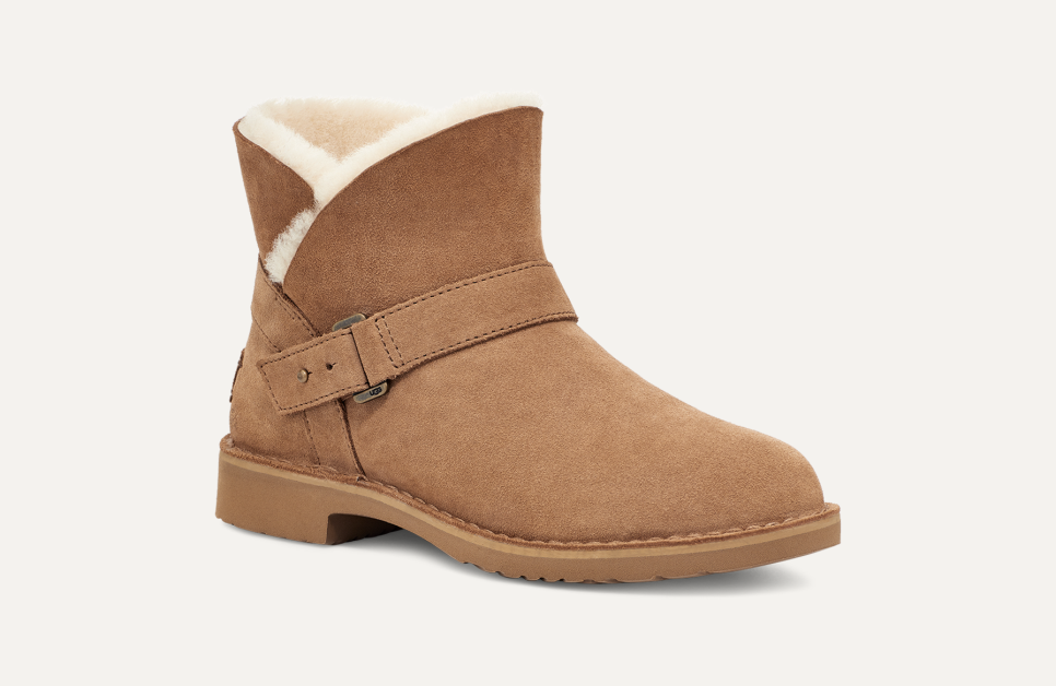 Ugg mckay chestnut size 8 top