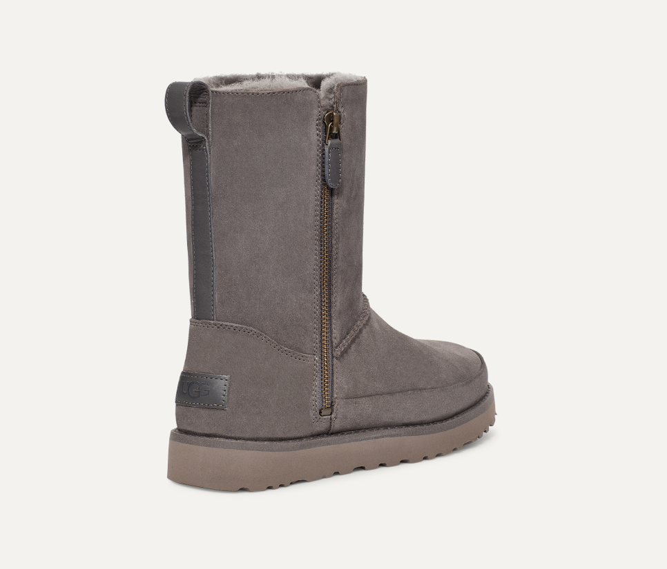 Classic Zip Short Boot UGG