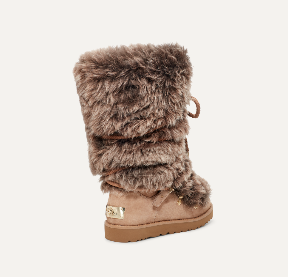 Classic Posh Short Fur Boot UGG