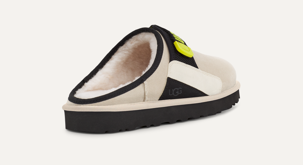 Dune Slip On UGG