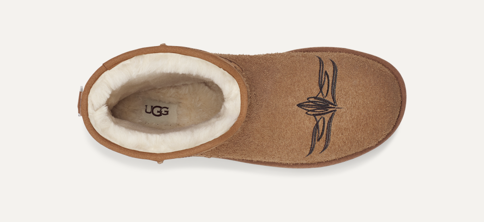 ★人気★UGG x Children Of The Discordance Classic Boots C★ UGG x COTD Classic Short Boot | UGG®