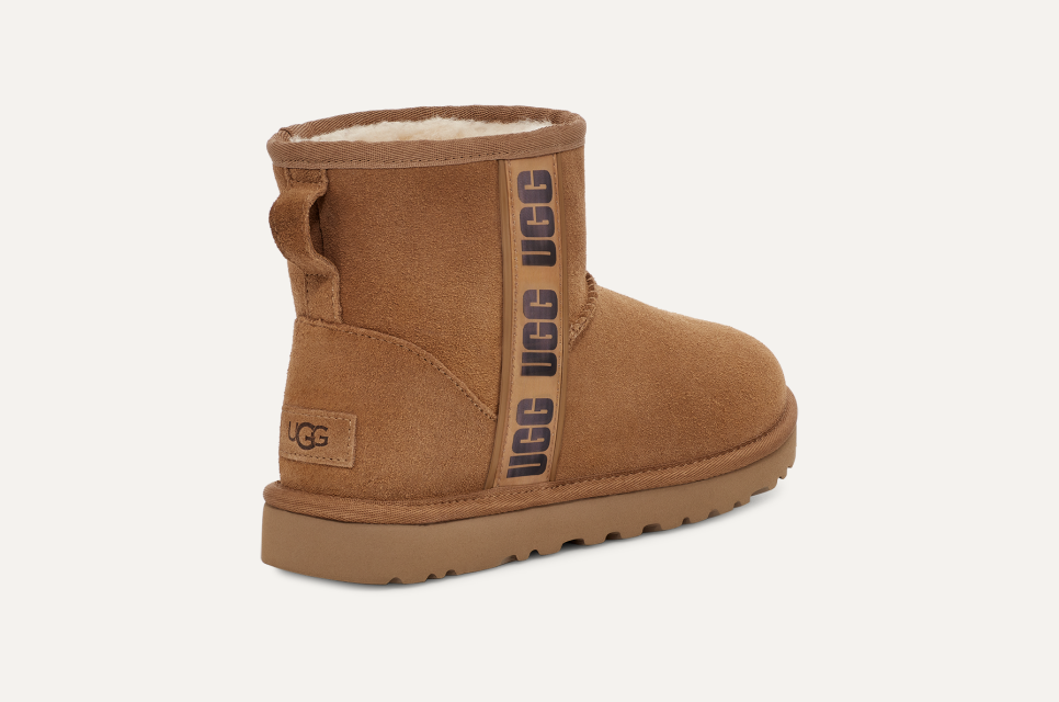 Classic Mini Side Logo II Boot UGG