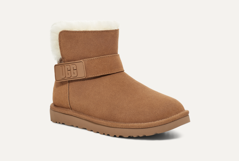 UGG® Classic Mini II Graphic Logo for Women | UGG®