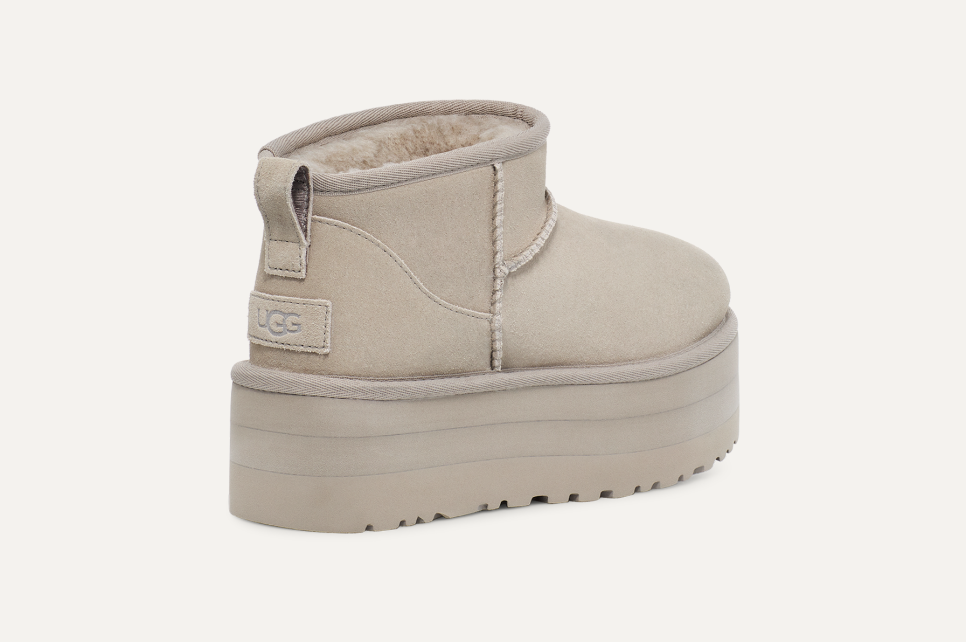 超大特価 Classic Ultra UGG® | Boot Platform Mini 靴