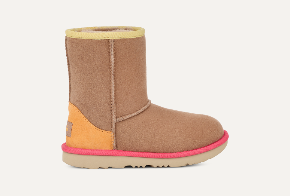 Ugg classic short neon store