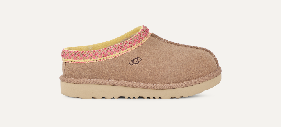 Pink ugg tasman top