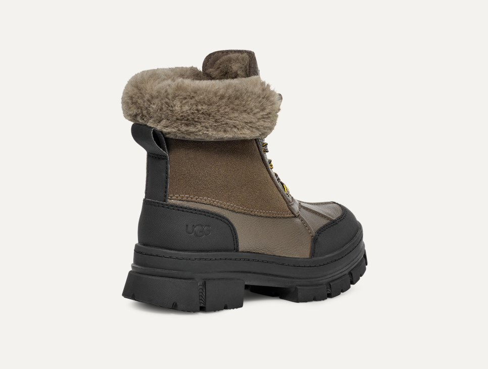 Ashton Addie Boot UGG