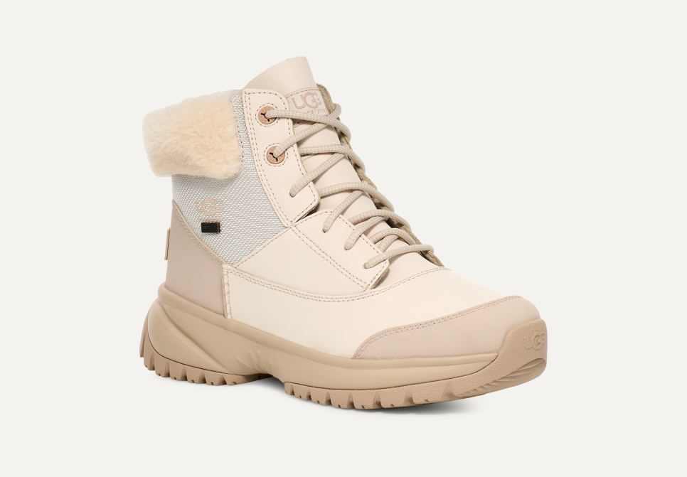 Yose Fluff V2 Boot | UGG® 