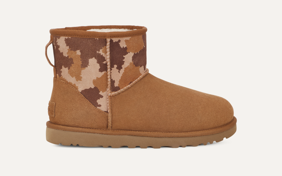 Classic Mini Jagged Camo Boot UGG