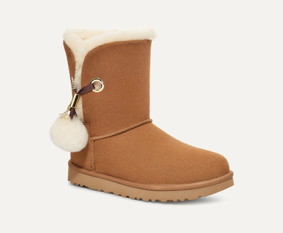 Ugg boots with pom pom hotsell
