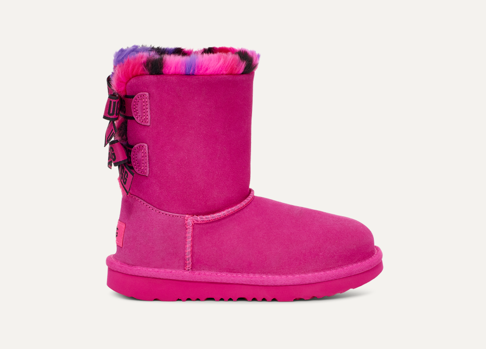 Pink kid uggs 2025