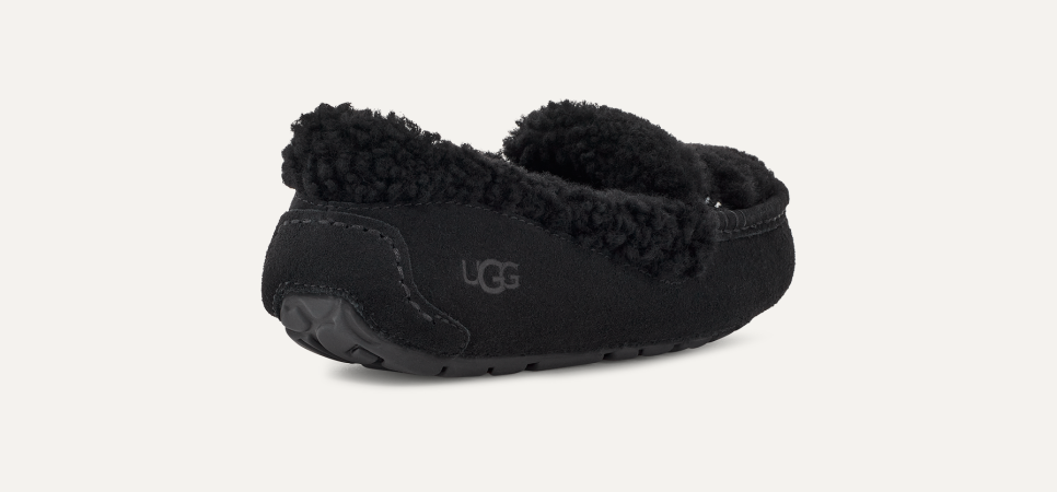 Ugg ansley slippers size 8 on sale