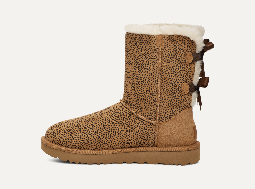 One bow uggs hot sale