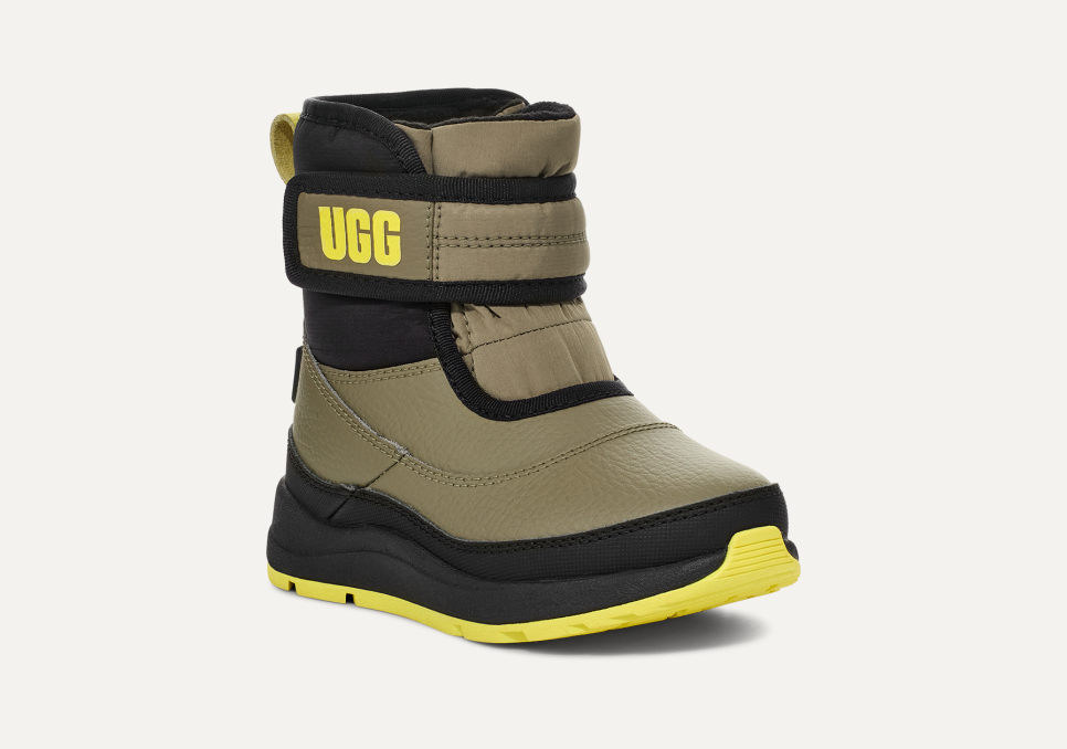 Ugg boys winter boots discount