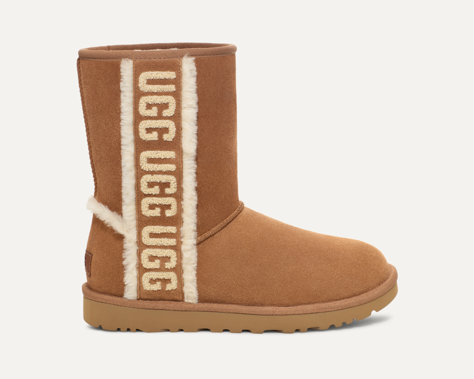 UGG Classic Short Shearling Logo Boot for Women UGG Spain
