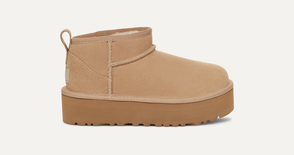 新作からSALEアイテム等お得な商品満載 Kids' Classic Ultra Mini Platform Classic Boot | UGG® 靴