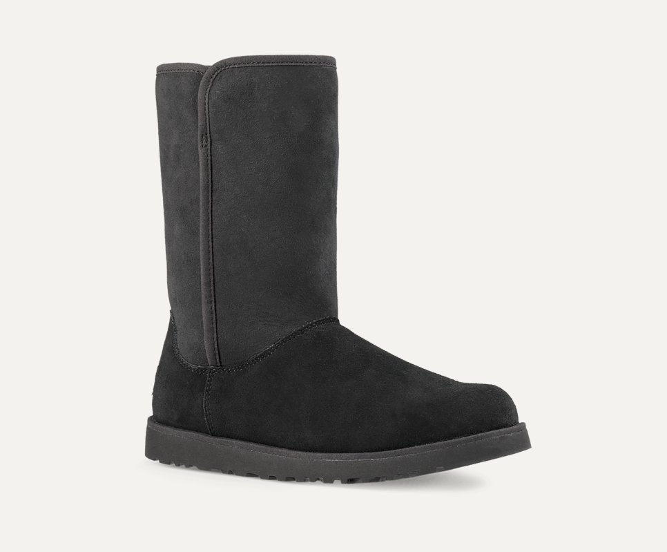 Ugg amie black 8.5 top