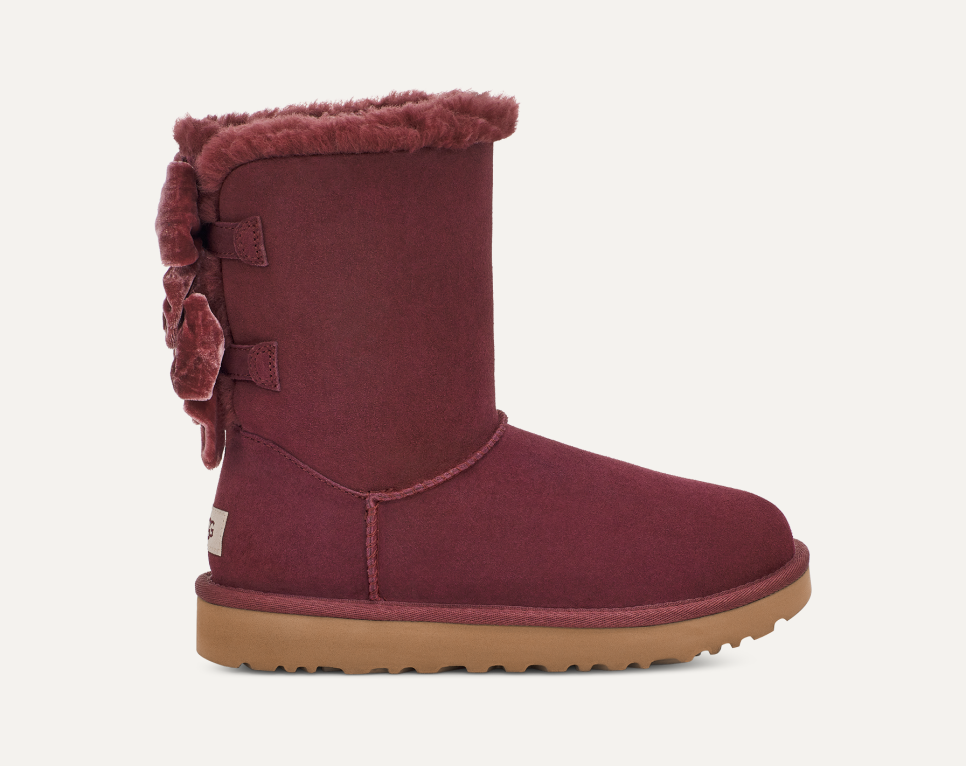 Brown uggs with bows on the back hot sale