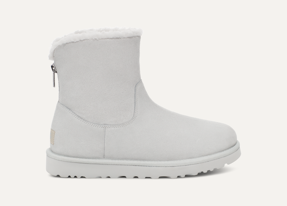 Ugg classic zip cheap
