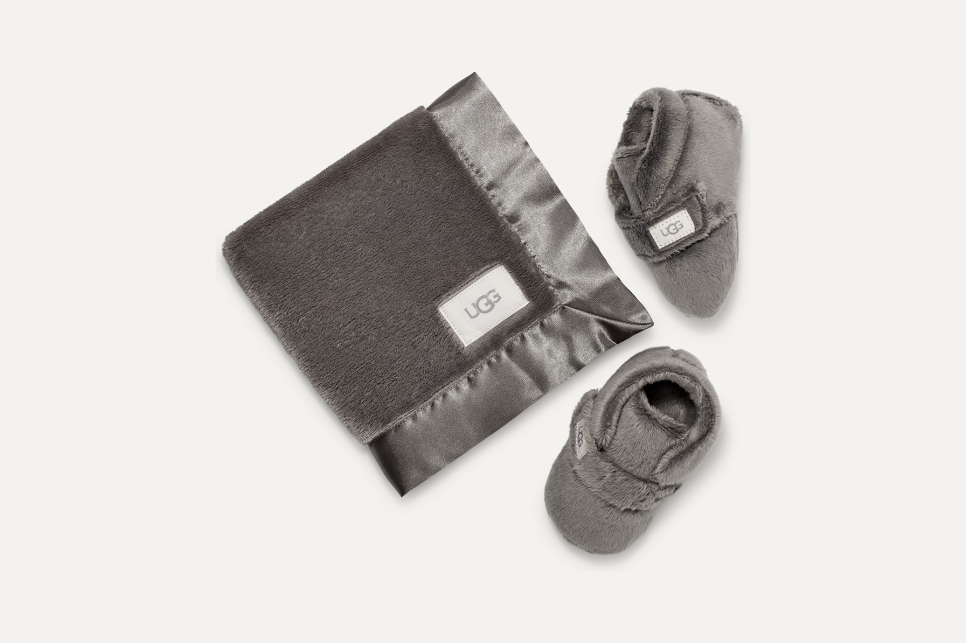 Ugg bixbee bootie and lovey blanket cheap