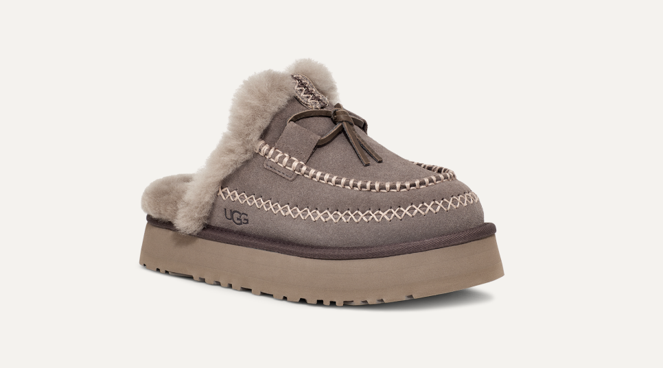 UGG Women s Disquette Alpine Sheepskin Slippers