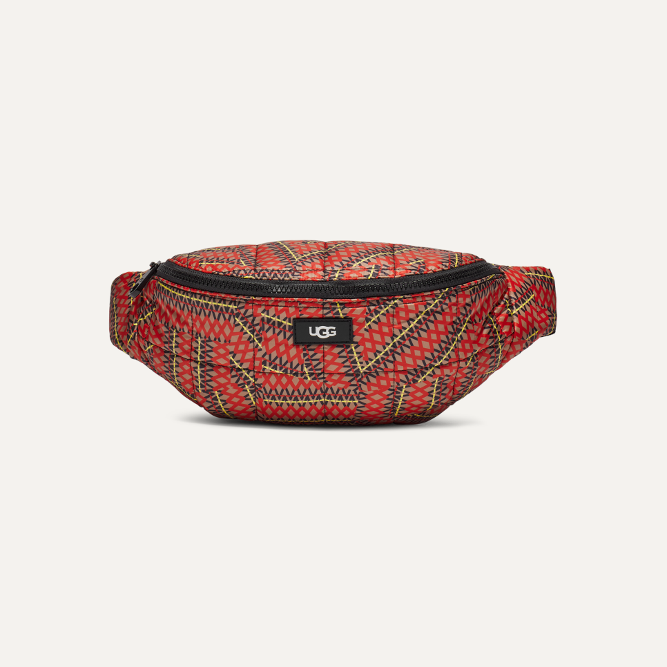 Uggs fanny pack 2025