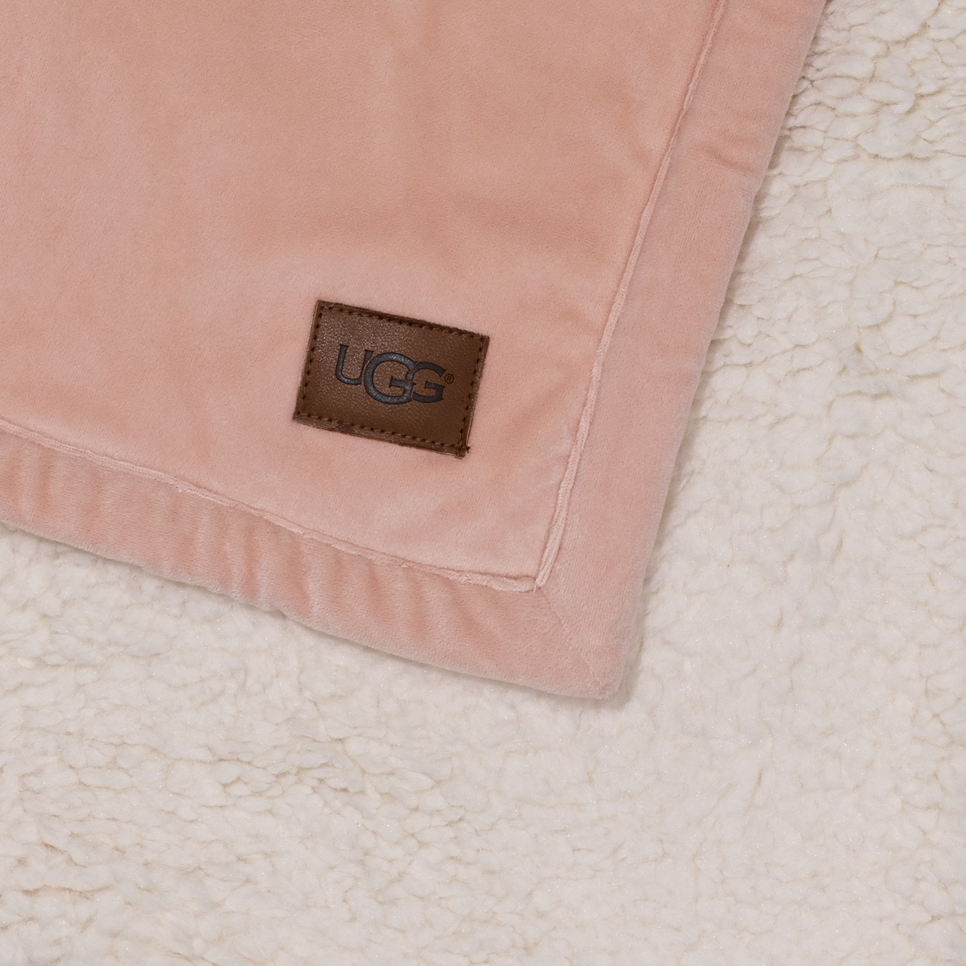 Bliss Sherpa Throw for Home Quartz UGG