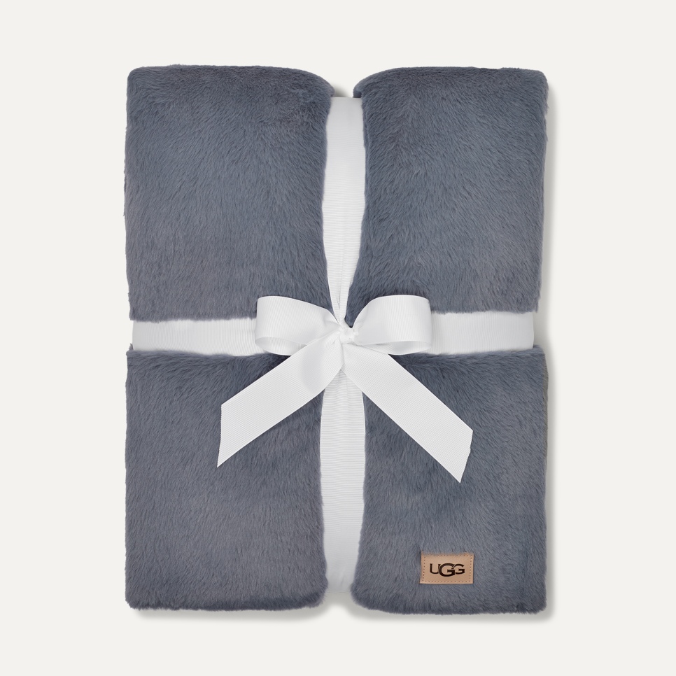 Lanai Throw 50 x 70 Blanket UGG