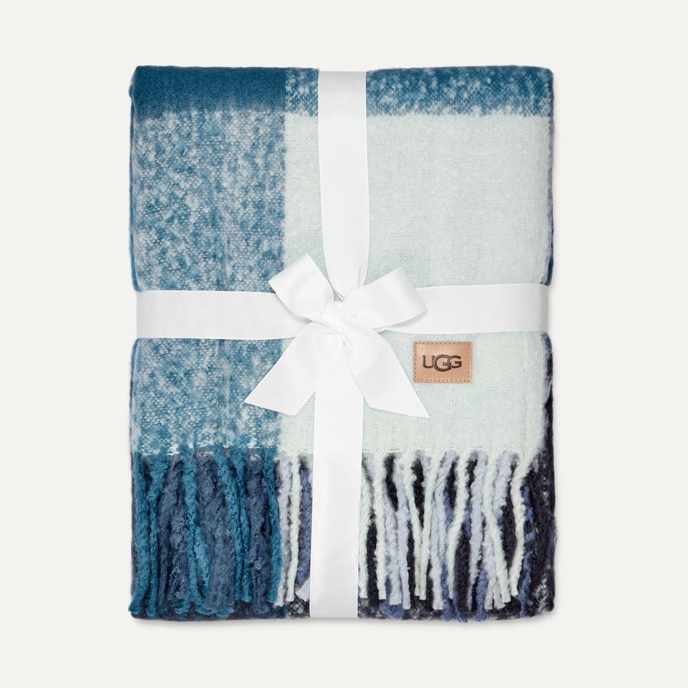 Brook Plaid Throw 50 x 70 Blanket UGG