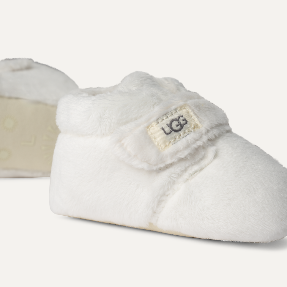 Ugg bixbee bootie and lovey blanket cheap