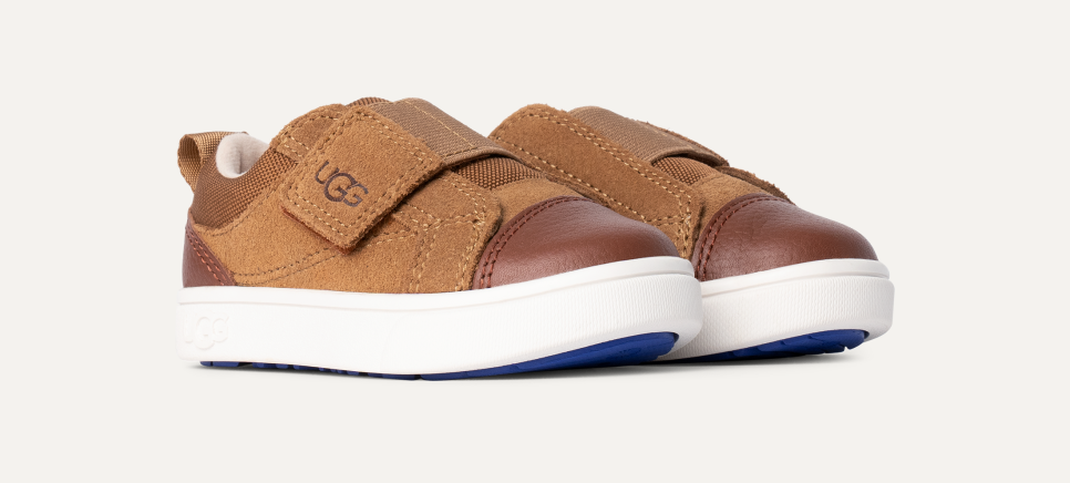 Ugg leather sneakers top
