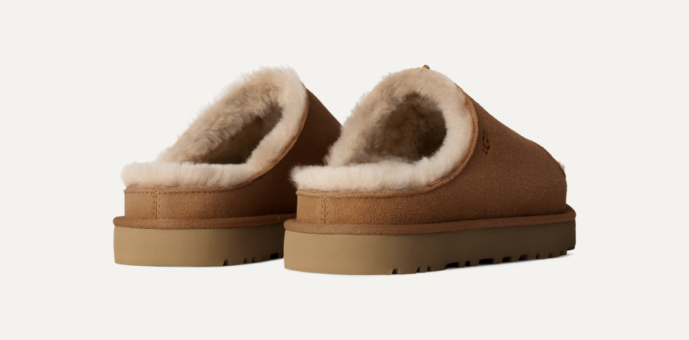 Ugg Women s Greenport Slide Chestnut 9
