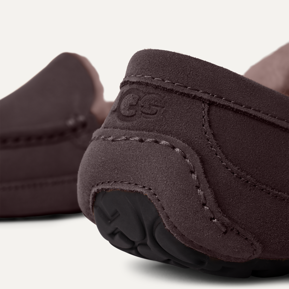 Ugg ascot slipper sales