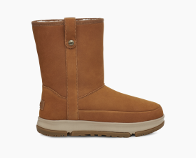 Uggs classic short waterproof boot deals