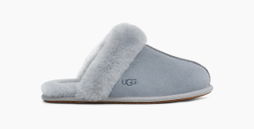 Ugg slippers deals women's scuffette ii