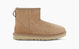 Classic mini shop sparkle ugg
