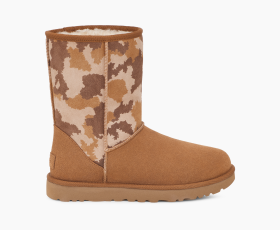 Classic Short Jagged Camo Boot UGG