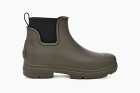 Uggs size 11 on sale wide