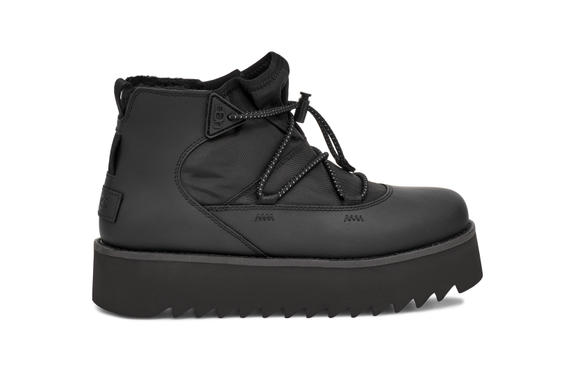 Classic Rising Toggle Boot UGG
