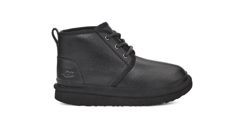 Black top uggs boys