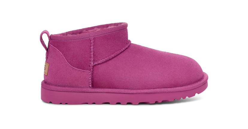 Mini pink uggs 2025
