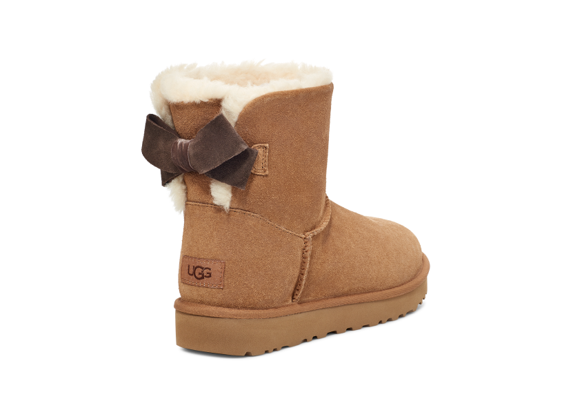 Ugg shoes clearance deals
