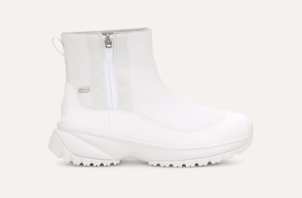 ヨセ ジップ 1112329｜防水ブーツ｜UGG®（アグ）公式オンライン