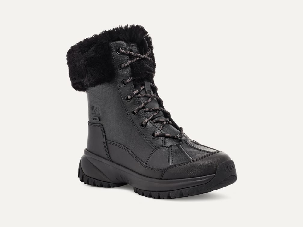 通販 激安 Fluff Yose 好ましい UGG スノーブーツ 防水 アグオーストラリア 靴
