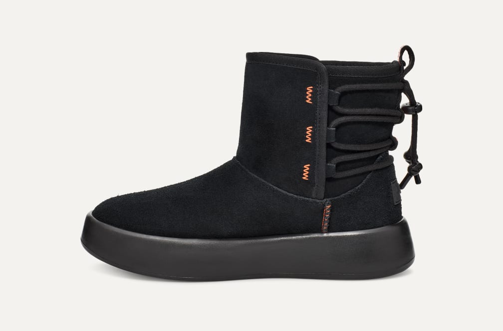 クラシック ブーム アンクル ブーツ 1112472｜クラシックブーツ｜UGG®（アグ）公式オンライン アウトレットストア