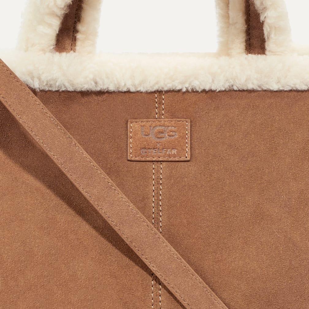 UGG® 公式【 UGG X TELFAR ラージ ショッパー|UGG X Telfar