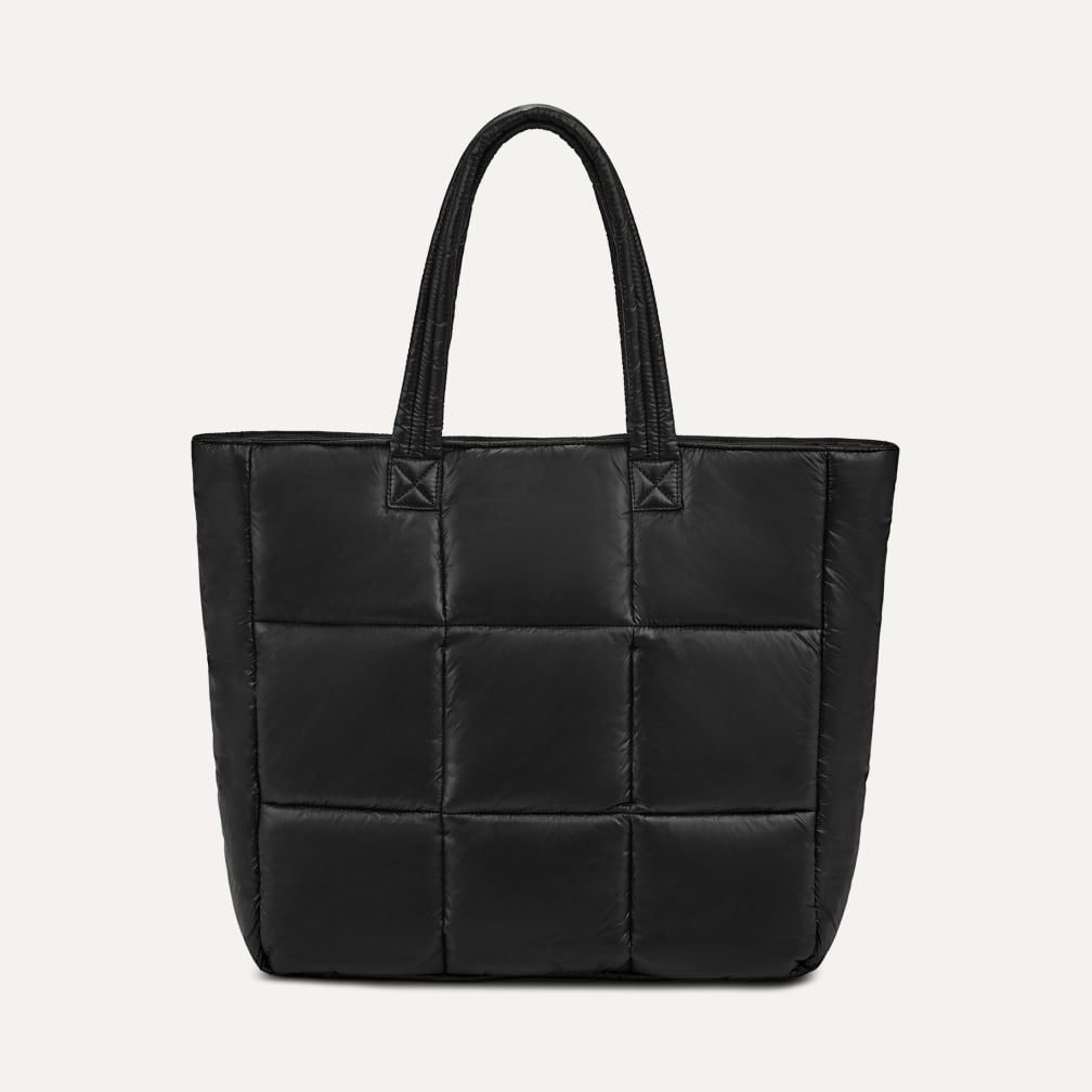 UGG ブラック トートバッグ 中古・古着通販】UGG (アグ) ナイロントートバッグ ブラック